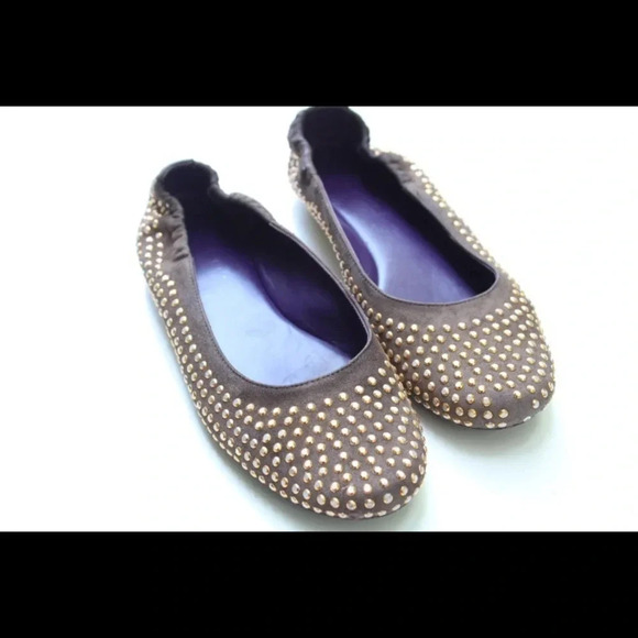 VanEli flats - Picture 6 of 7